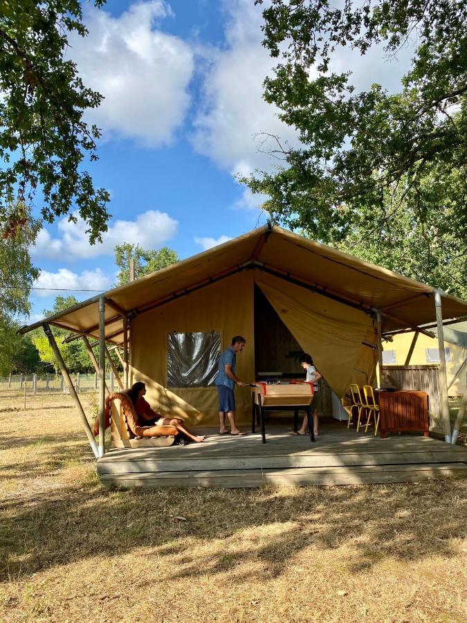La Kahute - Tente Au Coeur De La Foret Luxury tent Carcans