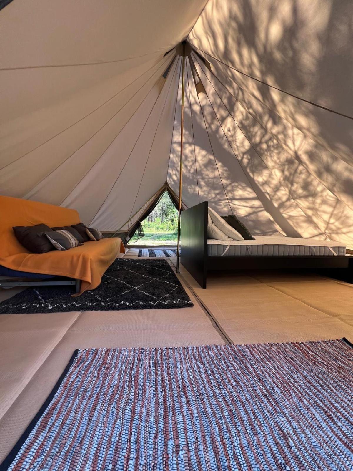 La Kahute - Tente Au Coeur De La Foret Luxury tent Carcans