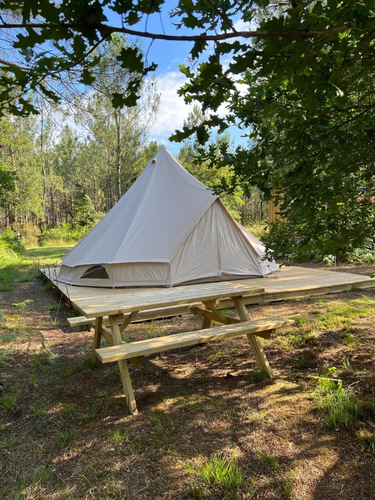 La Kahute - Tente Au Coeur De La Foret Luxury tent Carcans